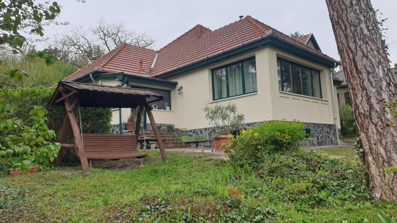 Edit Villa Matrafured Bagian luar foto