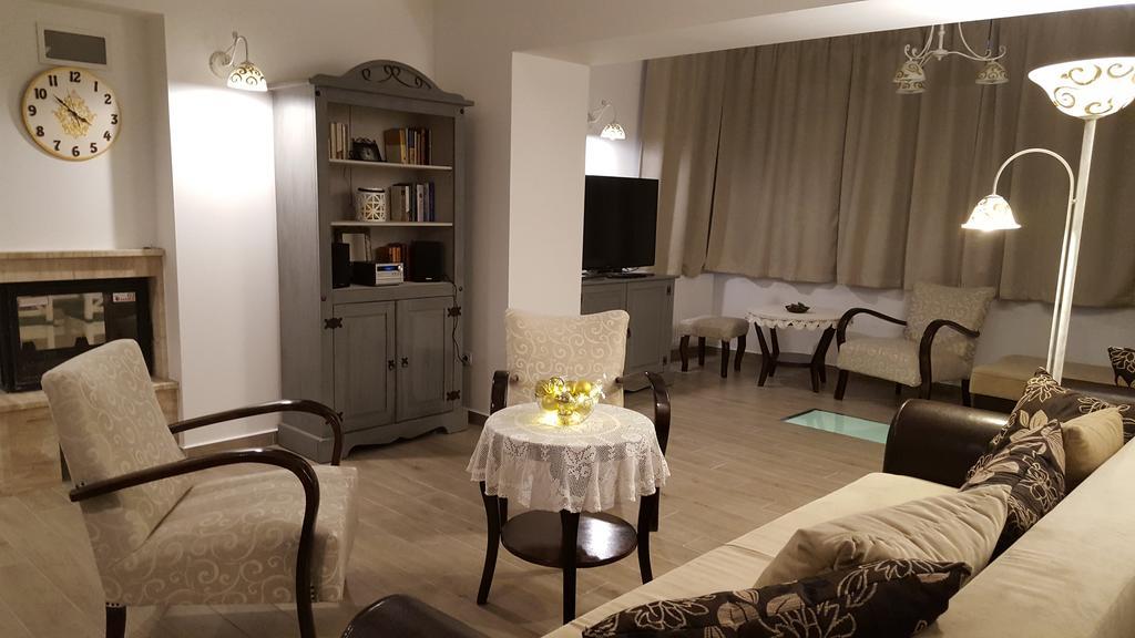 Edit Villa Matrafured Bagian luar foto